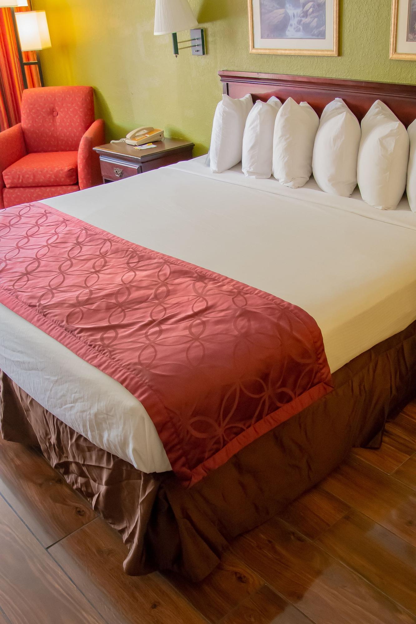 Days Inn By Wyndham Nashville Saint Thomas West Hospital Εξωτερικό φωτογραφία