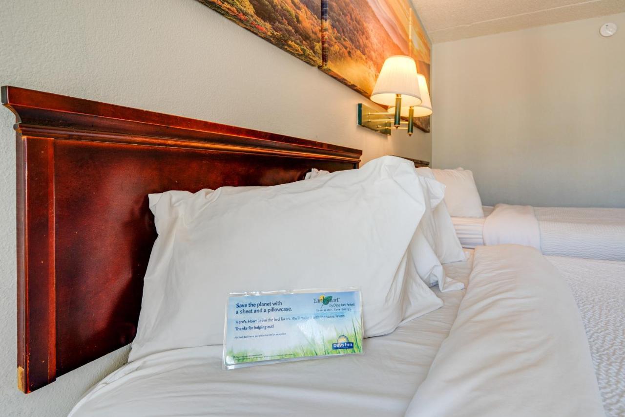 Days Inn By Wyndham Nashville Saint Thomas West Hospital Εξωτερικό φωτογραφία