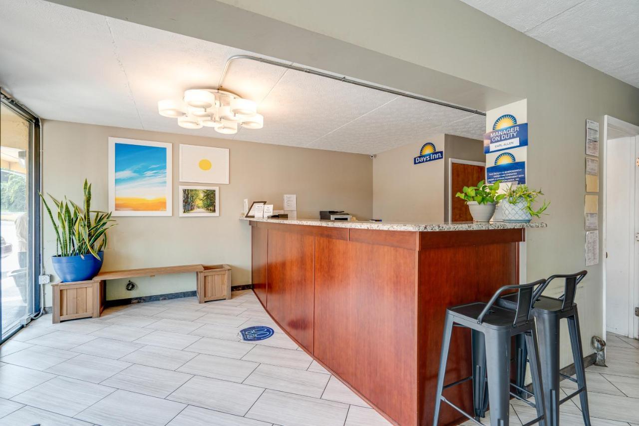 Days Inn By Wyndham Nashville Saint Thomas West Hospital Εξωτερικό φωτογραφία