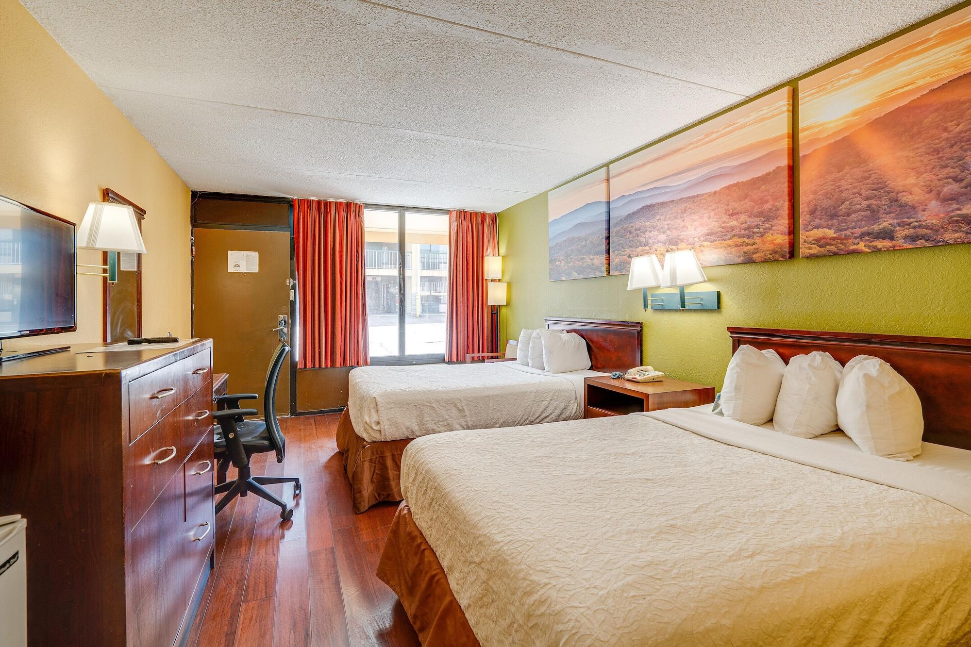 Days Inn By Wyndham Nashville Saint Thomas West Hospital Εξωτερικό φωτογραφία