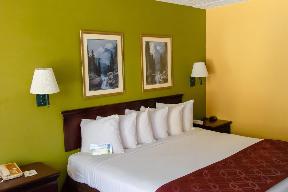 Days Inn By Wyndham Nashville Saint Thomas West Hospital Εξωτερικό φωτογραφία