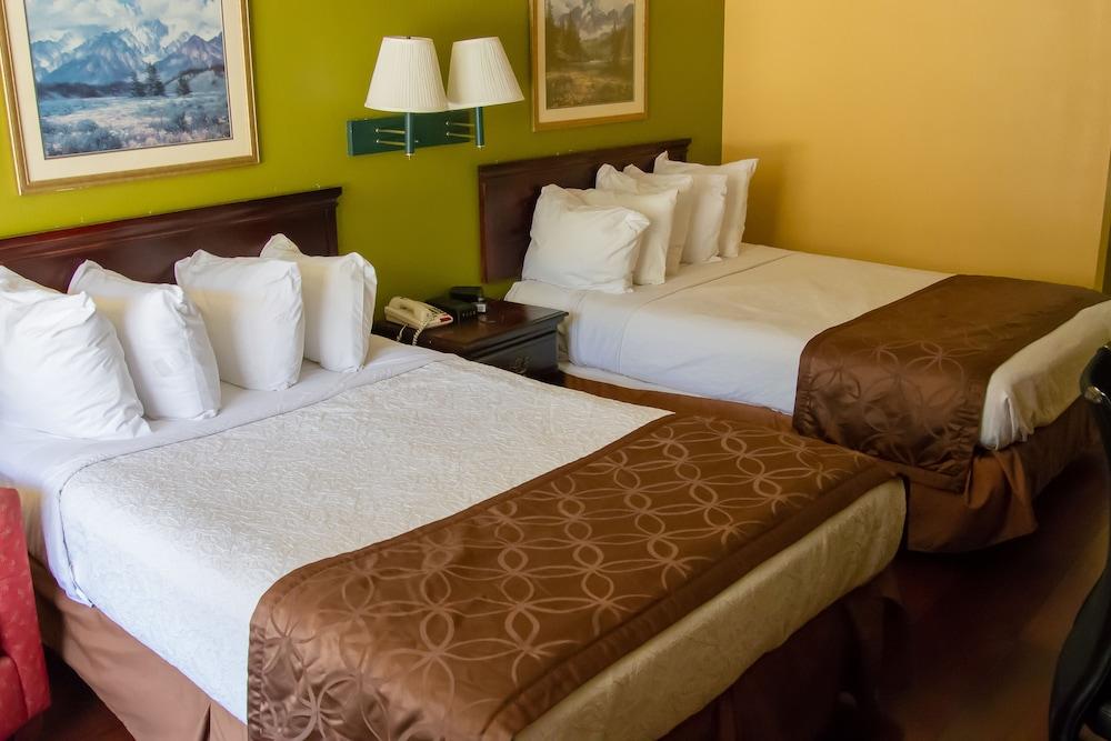 Days Inn By Wyndham Nashville Saint Thomas West Hospital Εξωτερικό φωτογραφία