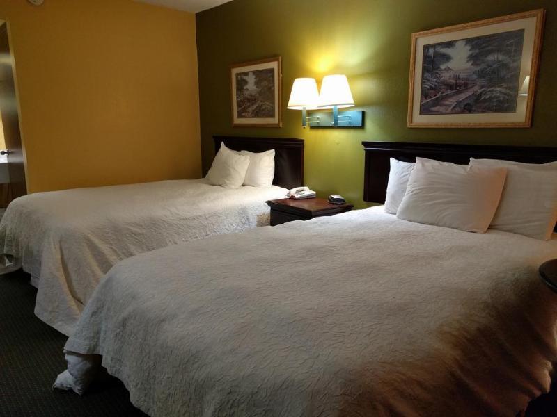 Days Inn By Wyndham Nashville Saint Thomas West Hospital Εξωτερικό φωτογραφία